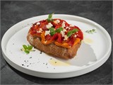 Брускетта с запеченым перцем, соусом "ромеско" и сыром фета 1004386 - фото 216
